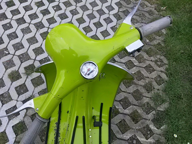 v50_bj1968_verde_mela