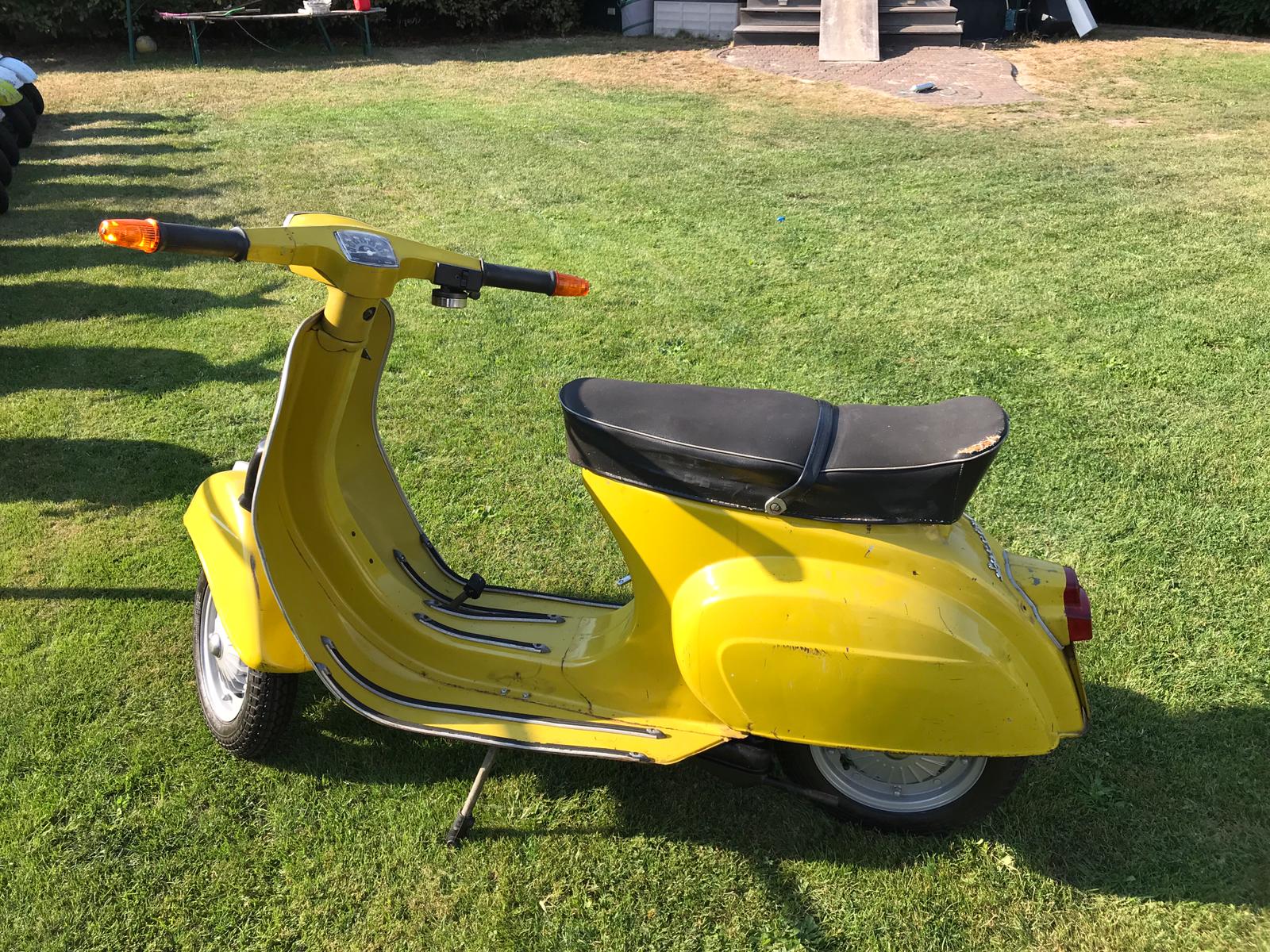 vespa_v50_spezial_1971_giallo