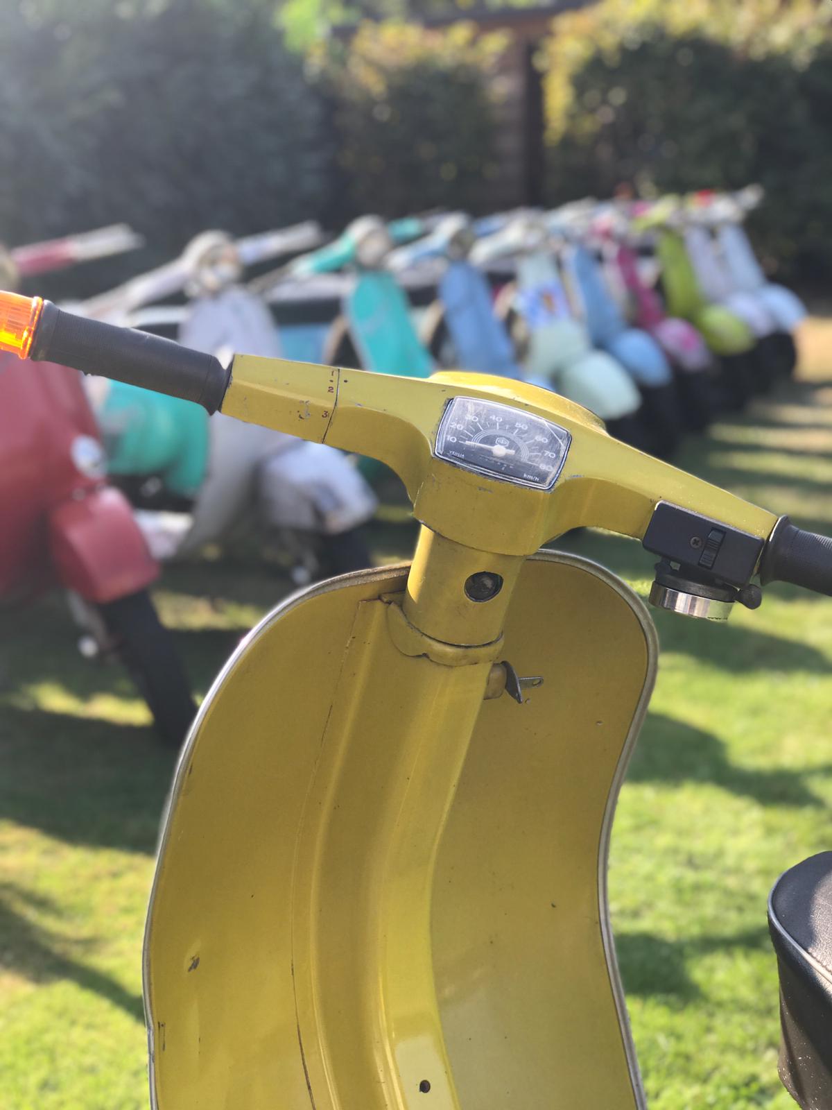 vespa_v50_spezial_1971_giallo