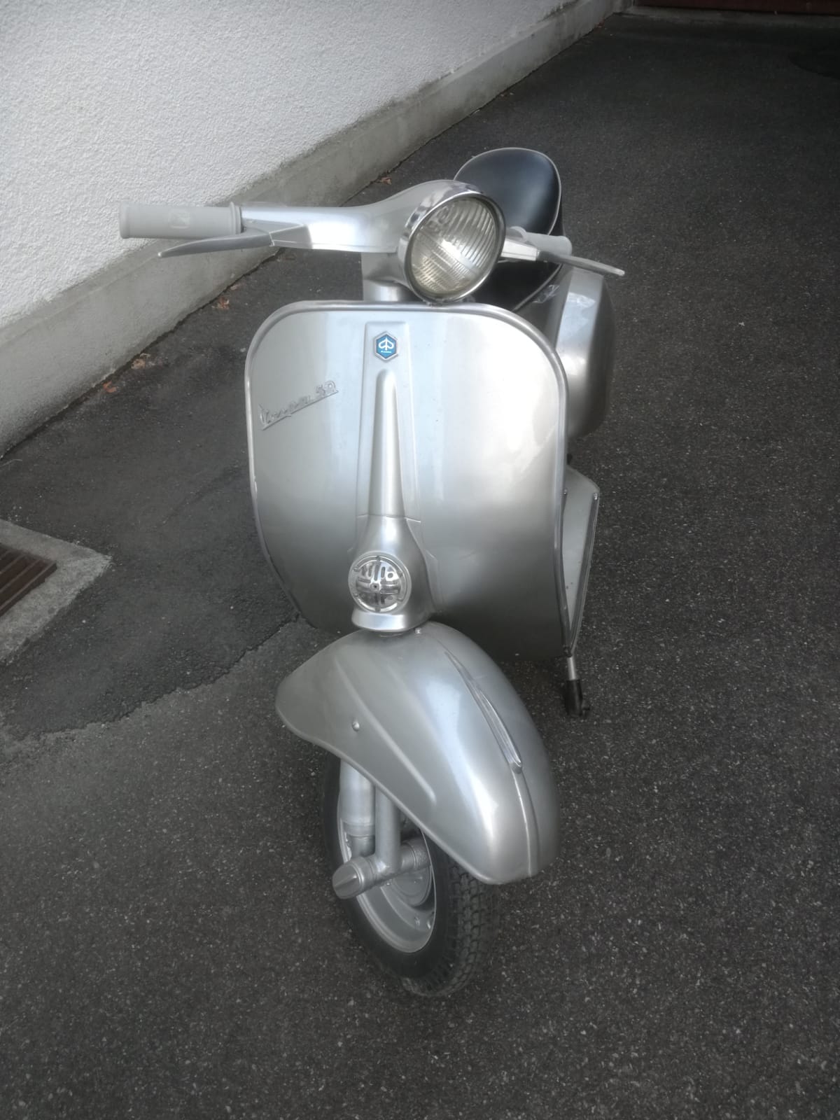 v50l_bj1969_silber_neulackiert