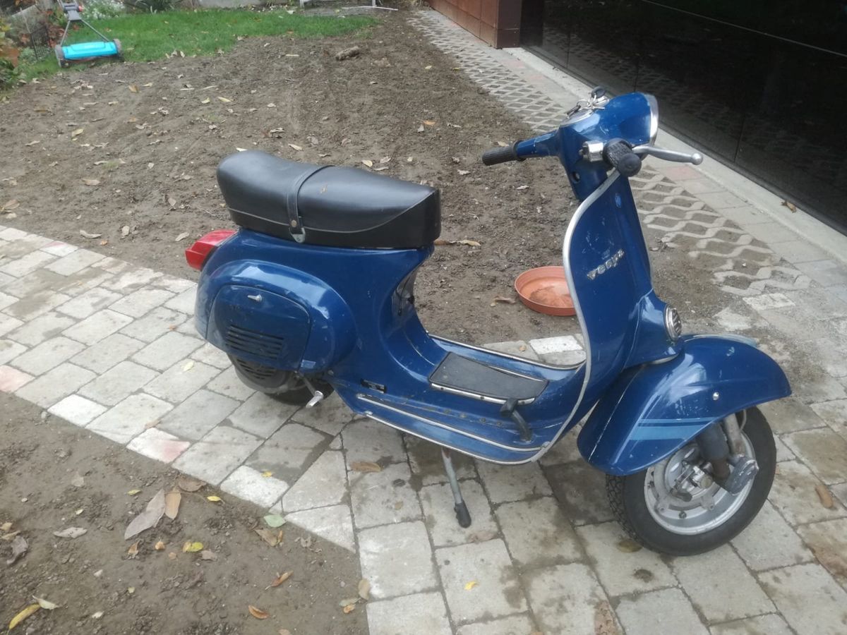 vespa_125_primavera_et3_1979_dunkelblau_originallack